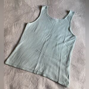 Green cashmere tank top, size L